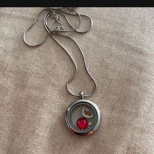 Locket necklace